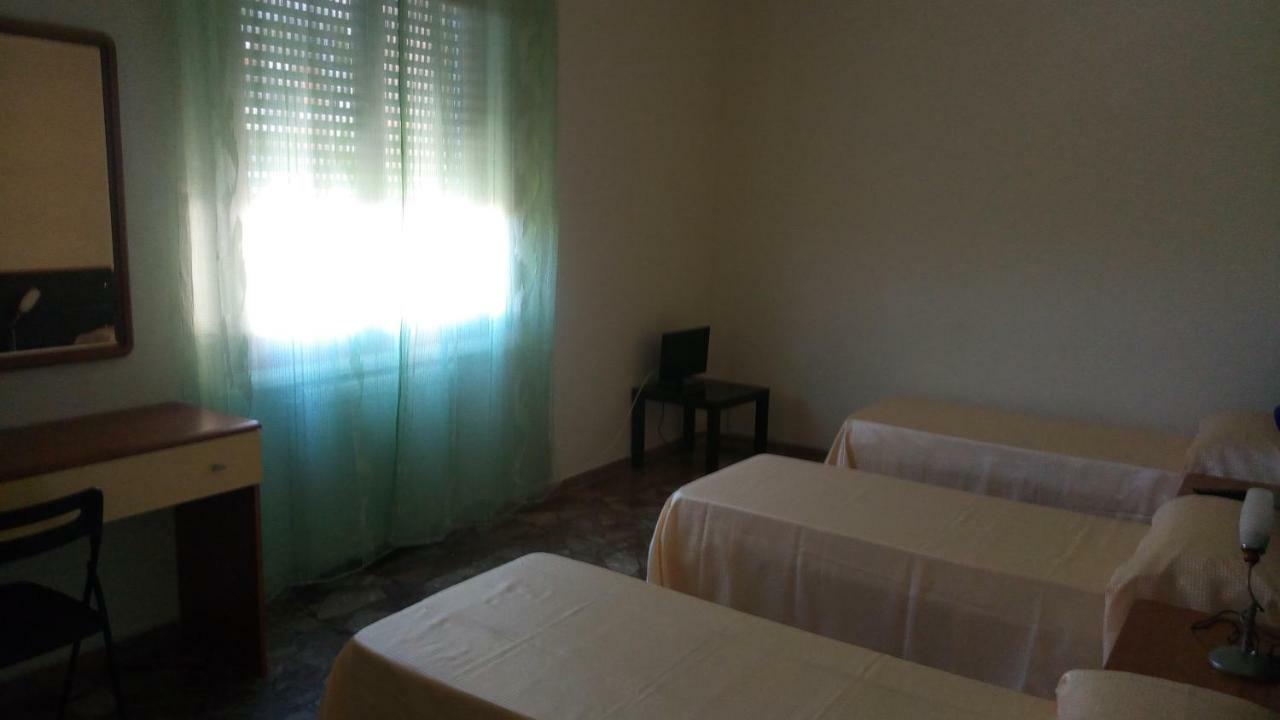 Lovelybed Aprilia Esterno foto